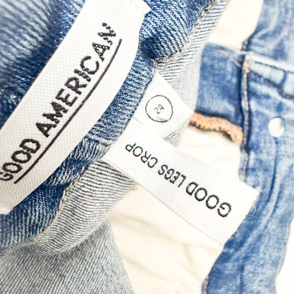 Good American Good Leg Crop Stretch Denim Jeans GLCRE873T Blue473 SIze 24 Plus - Picture 6 of 8